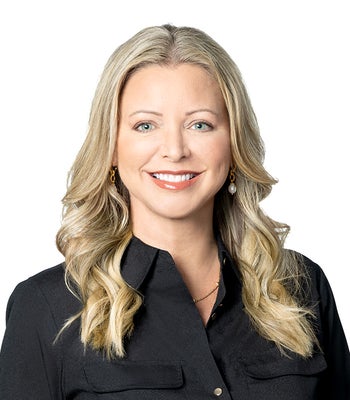 Portrait of Tami Kirschner, REALTOR®.